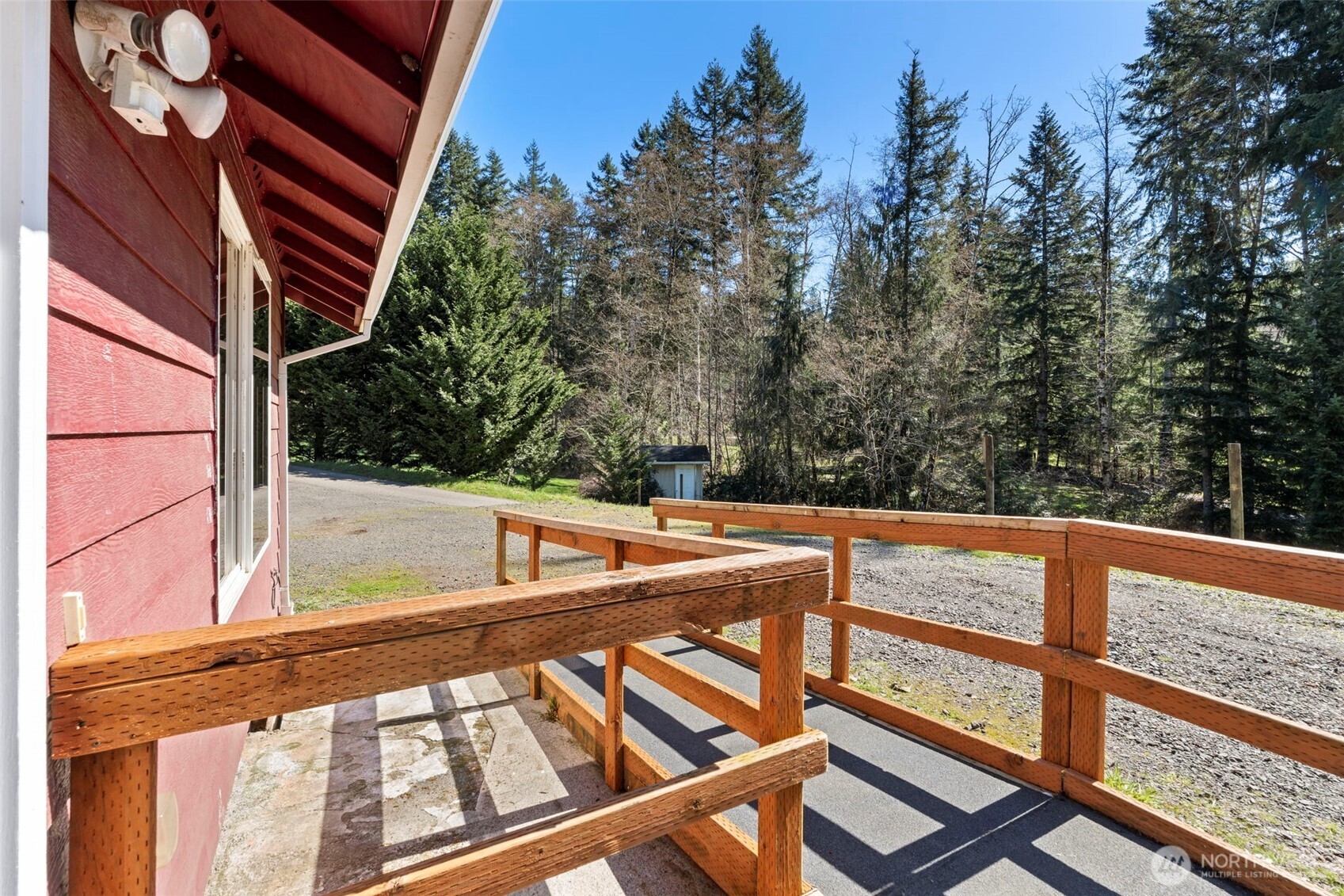 110 Sunny Basin Road Castle Rock, WA 98611 - Photo 20 of 31