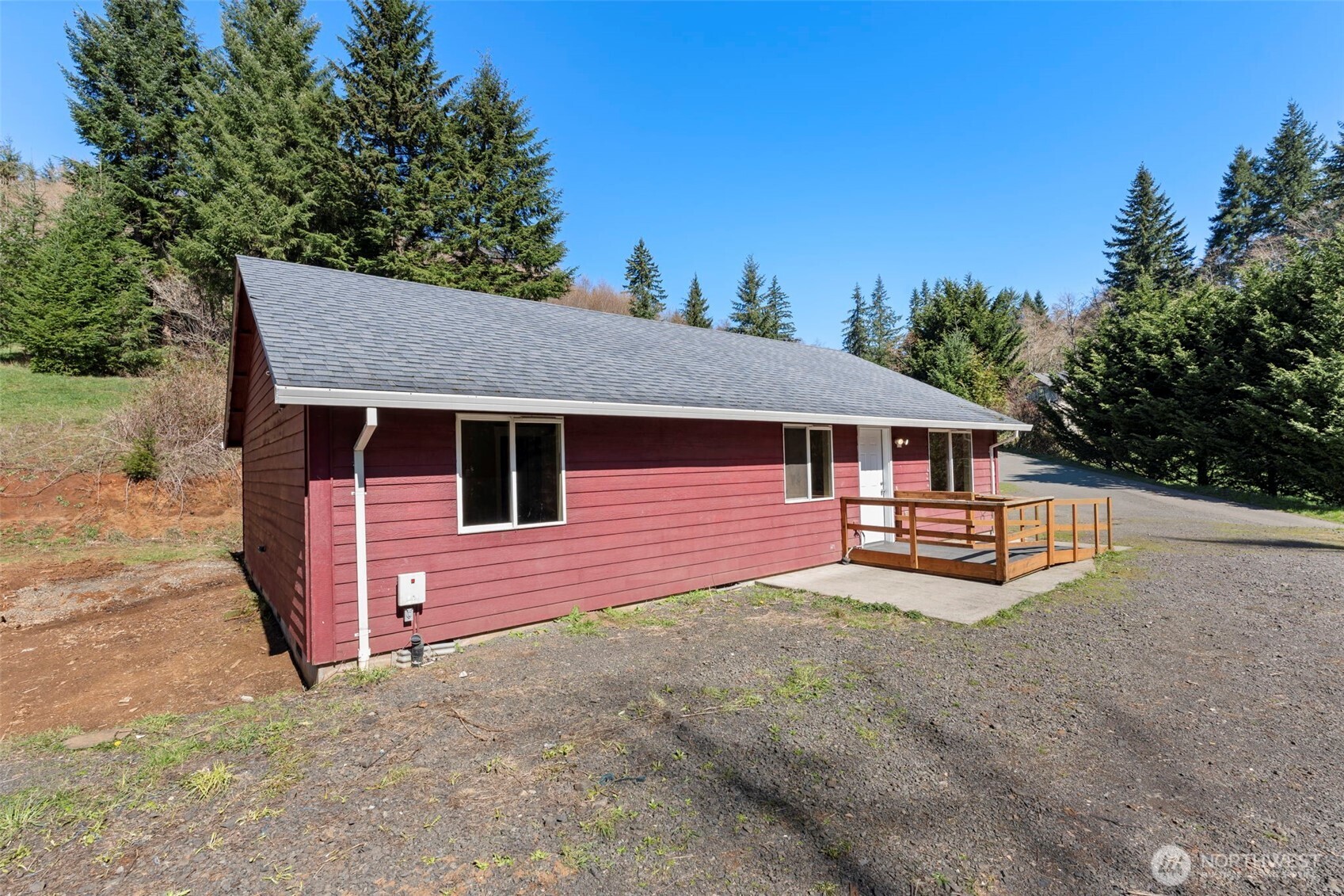 110 Sunny Basin Road Castle Rock, WA 98611 - Photo 22 of 31