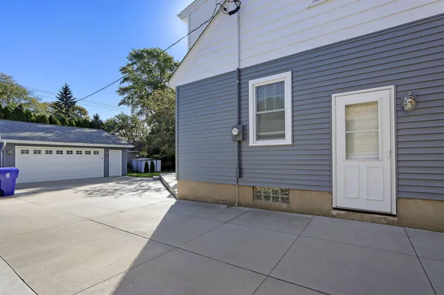 $469,900 | 7739 6th Avenue, Kenosha, WI 53143