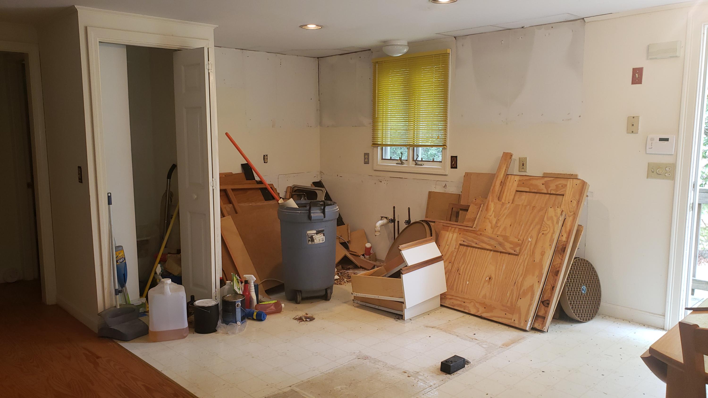 43 Quaker Run Road Mashpee, MA 02649 - Photo 7 of 10 Kitchen