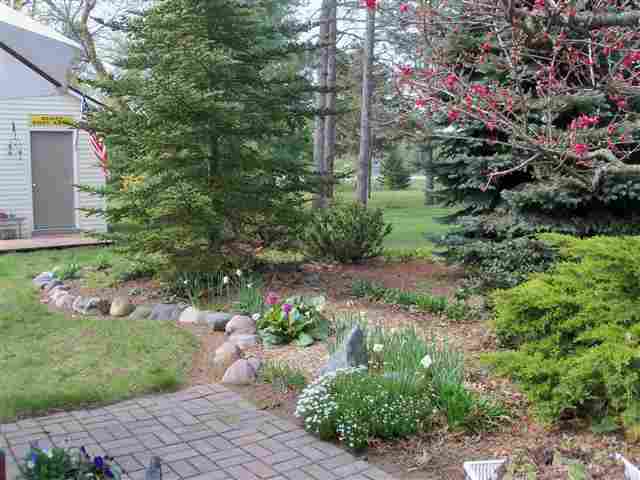 3980 North Lakeshore Road Deckerville, MI 48427 - Photo 18 of 25 31101104-17.JPG