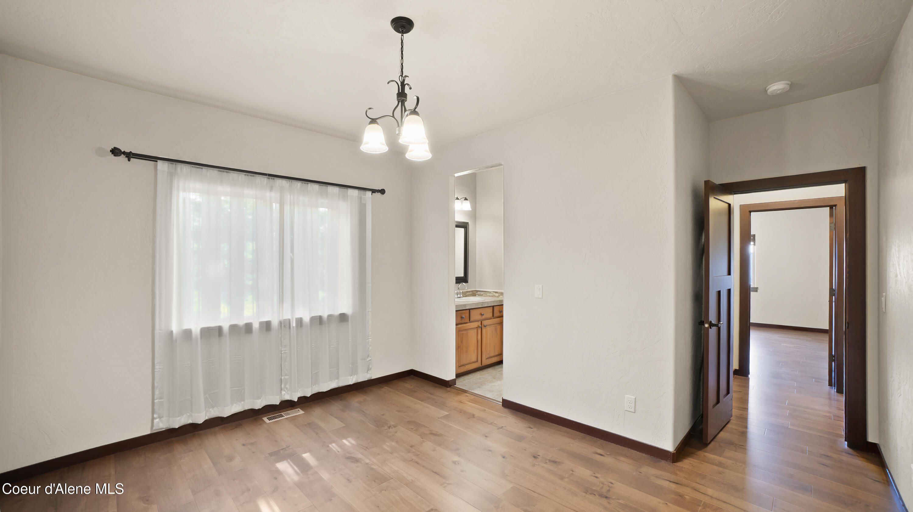 8517 West Eagle Ridge Road Coeur D'Alene, ID 83814 - Photo 27 of 37 8517WEagleRidgeRoad-BEDROOM (2)
