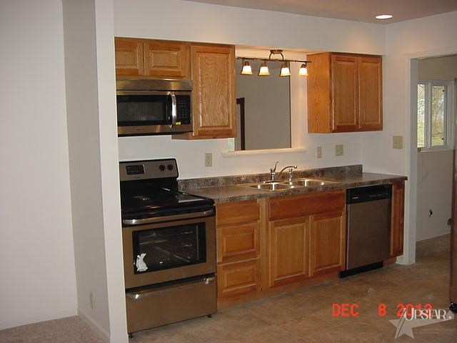 2519 Ridgeway Drive Fort Wayne, IN 46816 - Photo 3 of 30 Gallery Image 3
