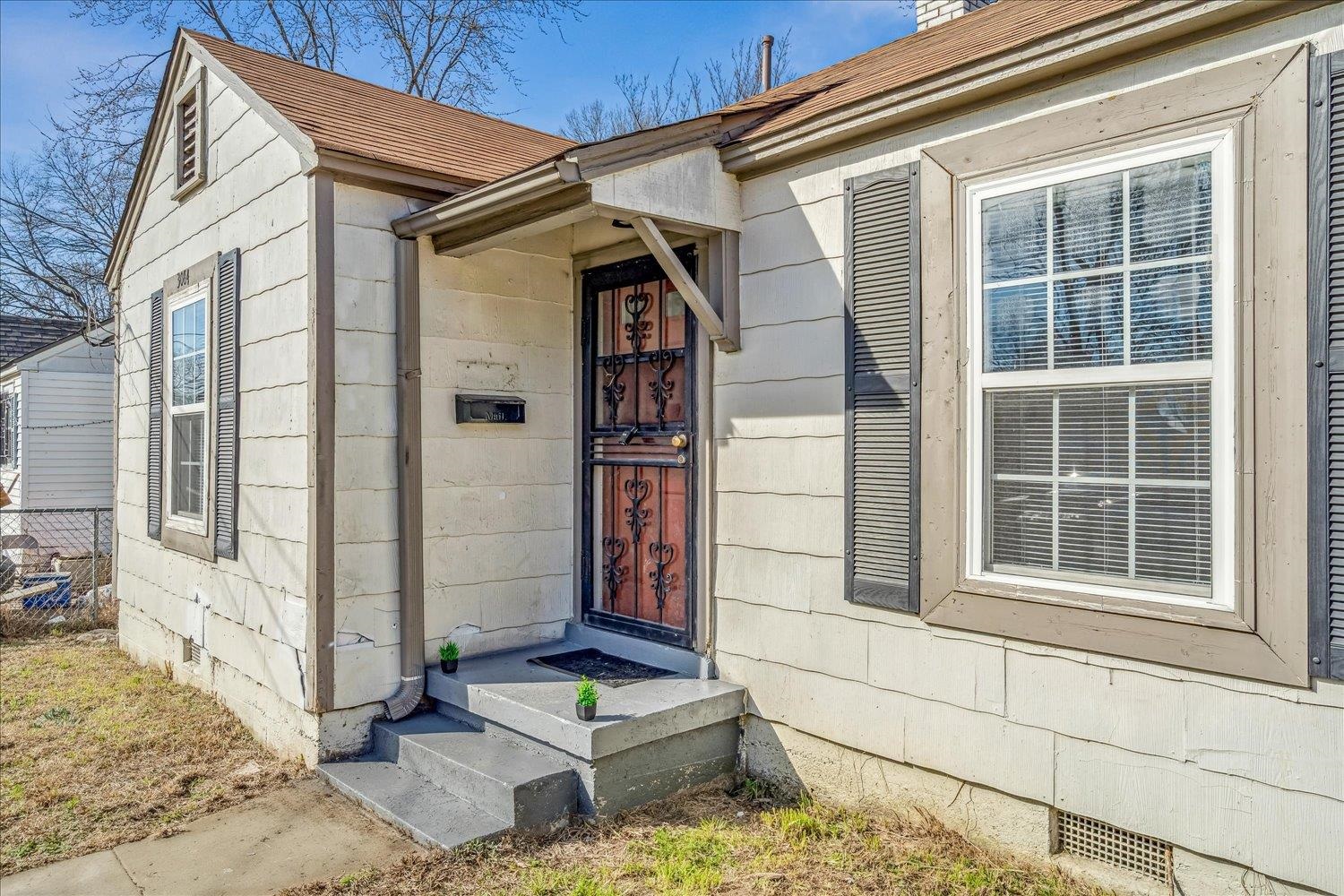 3084 Pershing Avenue Memphis, TN 38112 - Photo 8 of 30