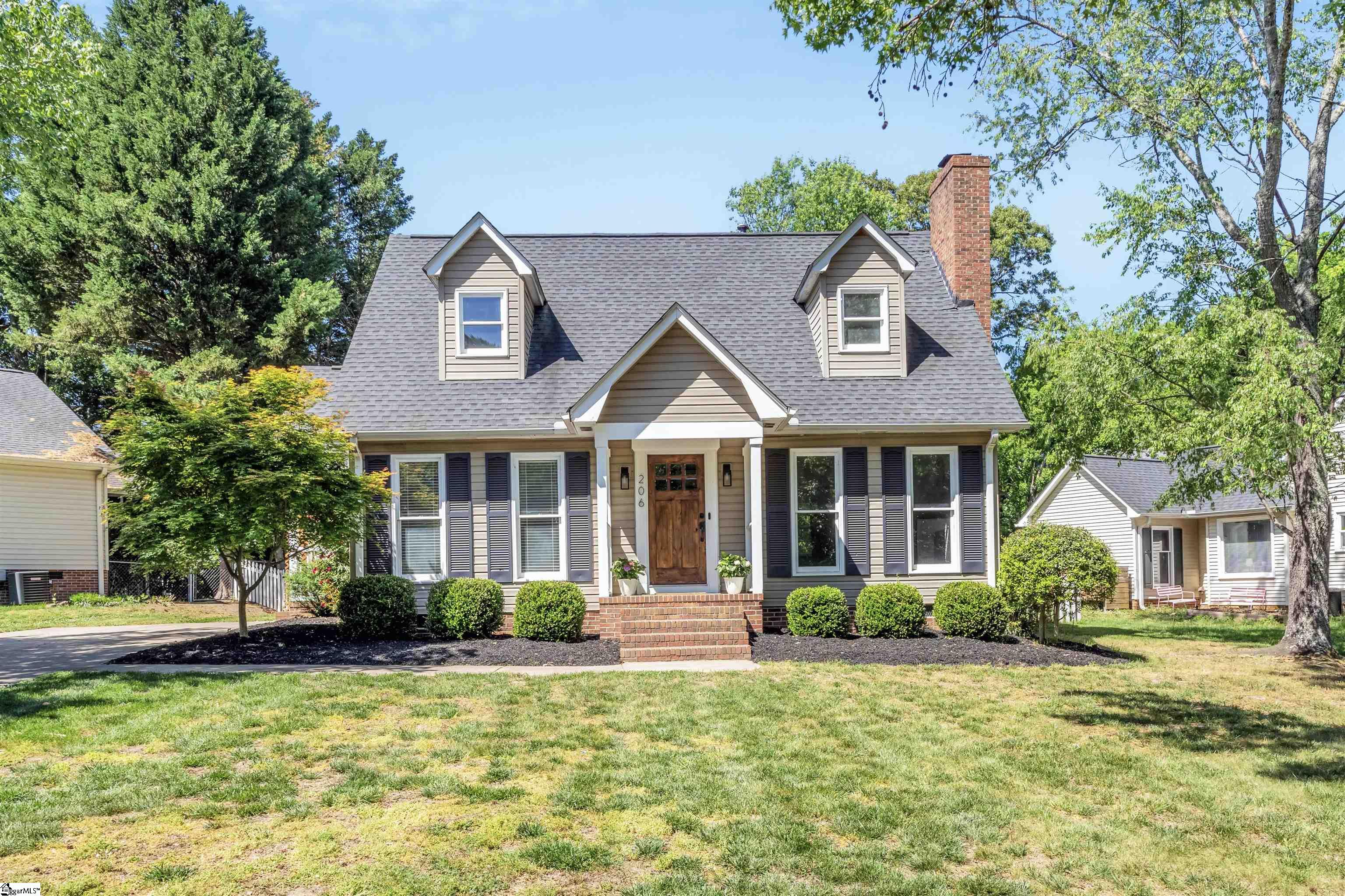 206 Spring View Lane Taylors, SC 29687 - Photo 1 of 37 Gallery Image 1