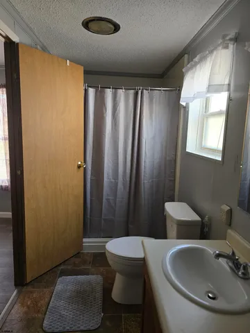 $129,900 | 43 Hickory Lane, Mays Landing, NJ 08330