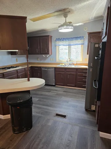 $129,900 | 43 Hickory Lane, Mays Landing, NJ 08330