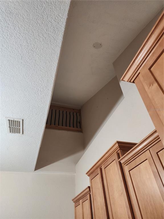 24247 Wolf Branch Road Sorrento, FL 32776 - Photo 16 of 67