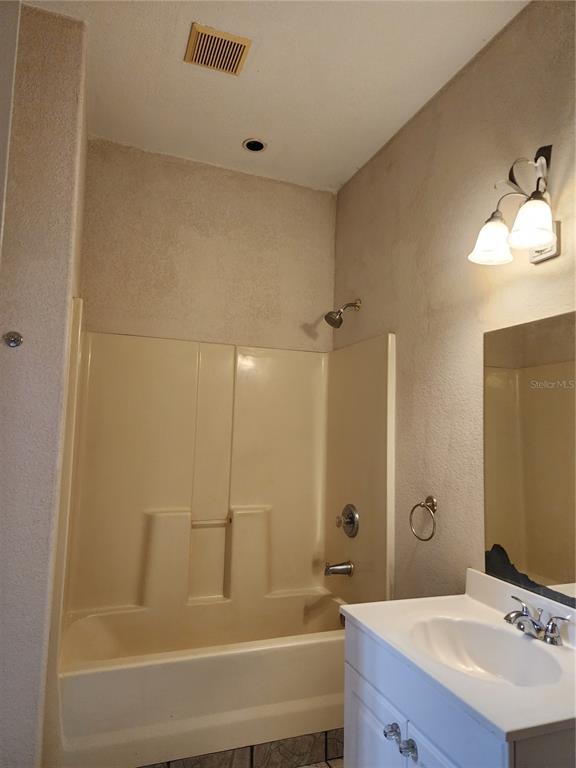 24247 Wolf Branch Road Sorrento, FL 32776 - Photo 19 of 67