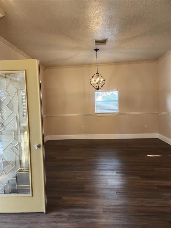 24247 Wolf Branch Road Sorrento, FL 32776 - Photo 4 of 67