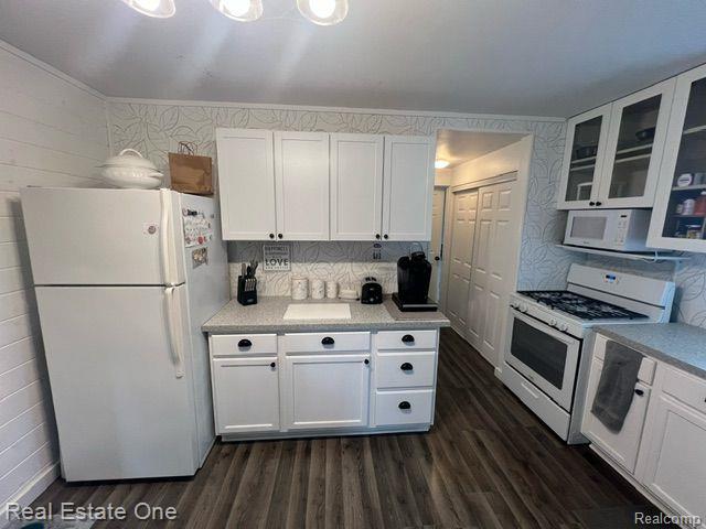 7153 Cedar Road Lexington, MI 48450 - Photo 19 of 31