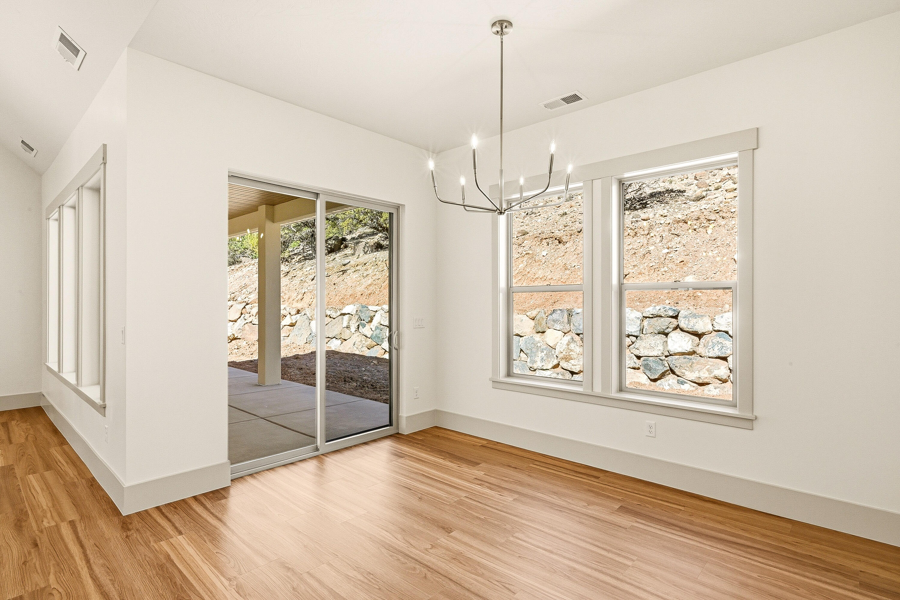 2782 West Rock Rdg Road Cedar City, UT 84720 - Photo 20 of 73 2782 W Rock Ridge-29