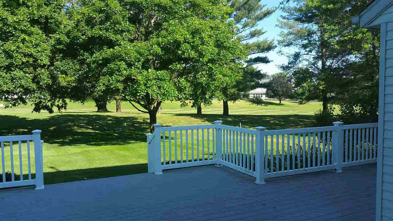 6415 James Road Bettendorf, IA 52722 - Photo 11 of 24 Gallery Image 11