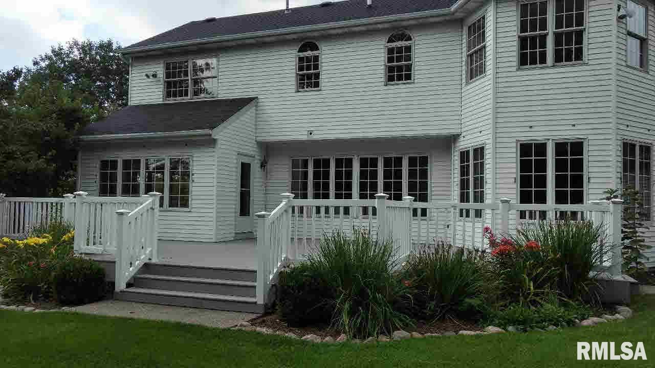 6415 James Road Bettendorf, IA 52722 - Photo 14 of 24 Gallery Image 14