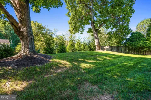 $880,000 | 6110 Green Cap Place, Fairfax, VA 22030