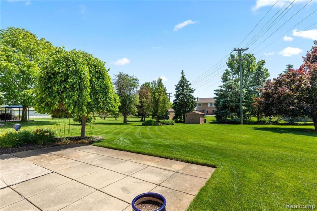 12856 Excalibur Lane Romeo, MI 48065 - Photo 34 of 49 Gallery Image 34