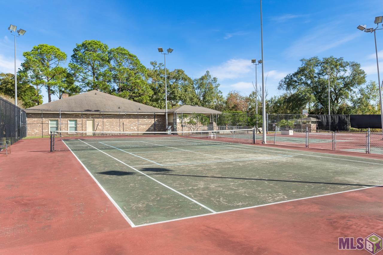 2406 Shadowbrook Drive Baton Rouge, LA 70816 - Photo 25 of 26
