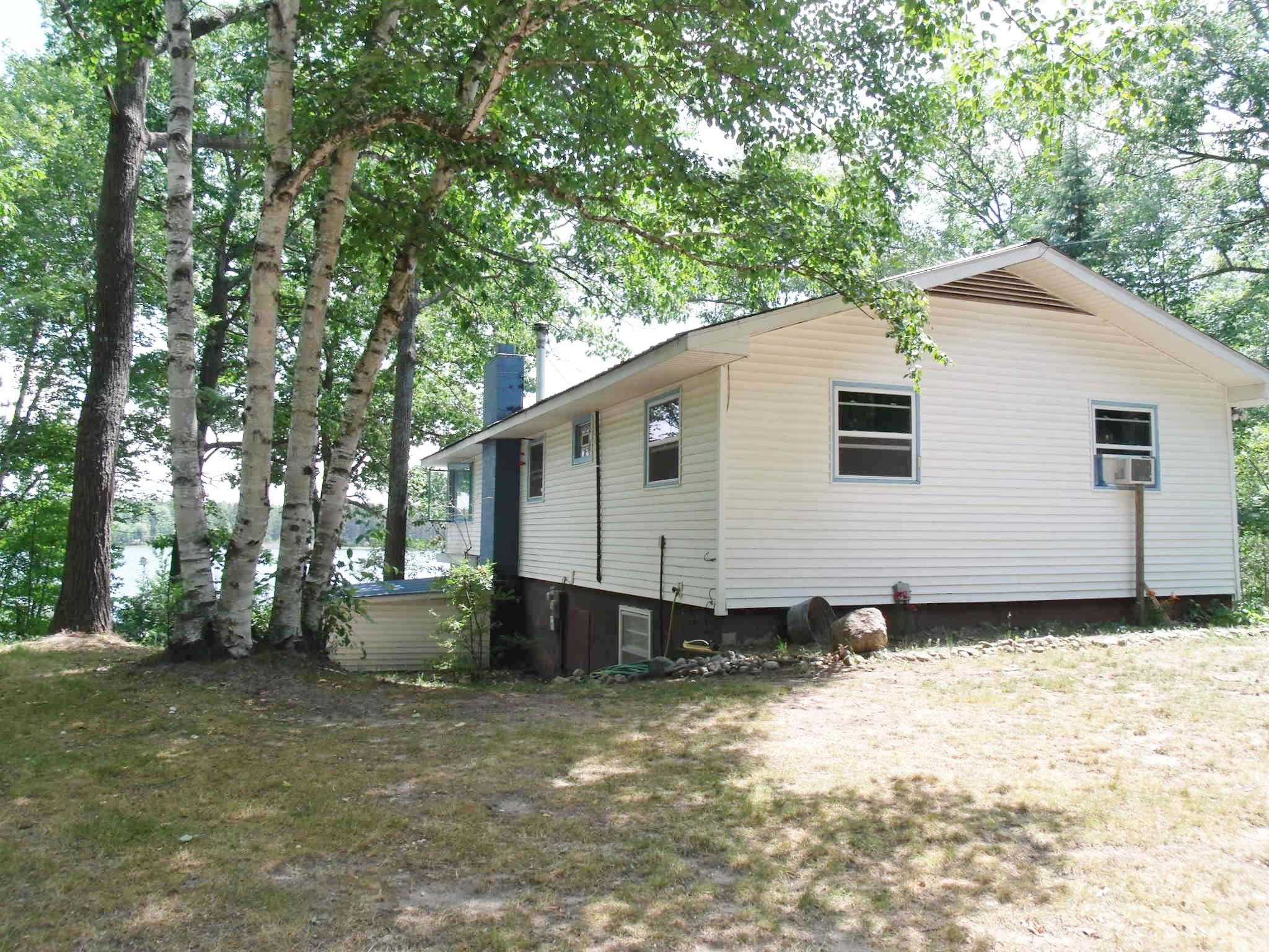 1910 Slater Road Indian River, MI 49749 - Photo 4 of 43 Gallery Image 4