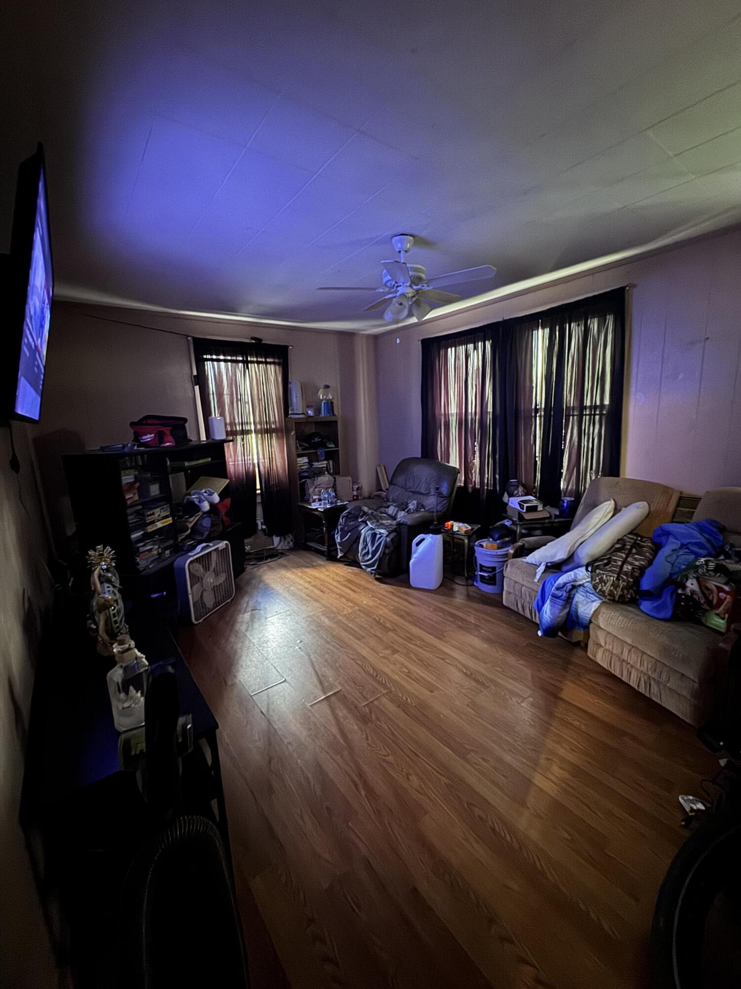 808 1st Street West Hampton, SC 29924 - Photo 7 of 21 IMG_1531