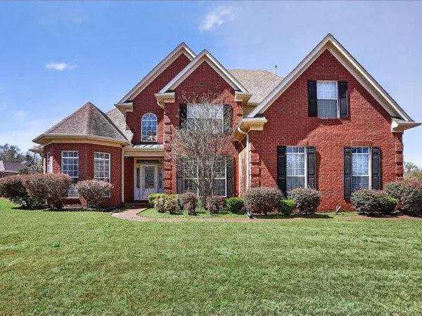 $414,000 | 911 Clair Cove, Hernando, MS 38632