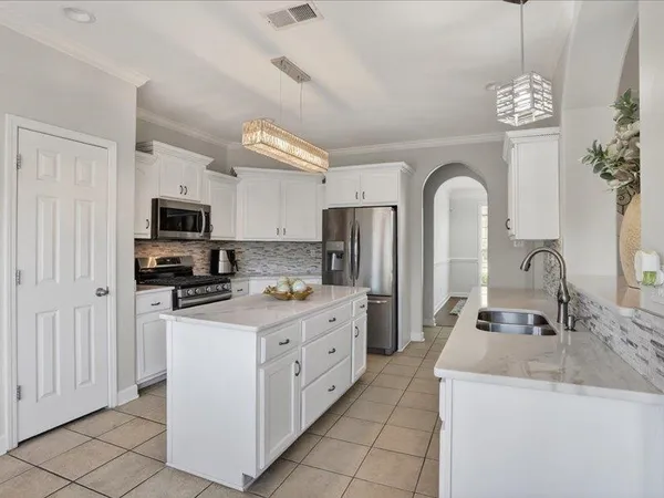 $414,000 | 911 Clair Cove, Hernando, MS 38632