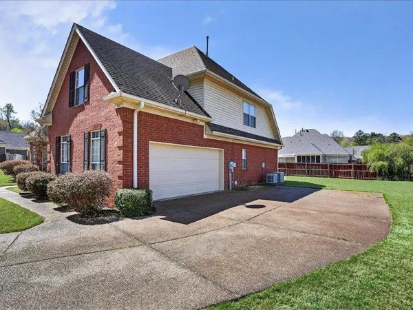 $414,000 | 911 Clair Cove, Hernando, MS 38632