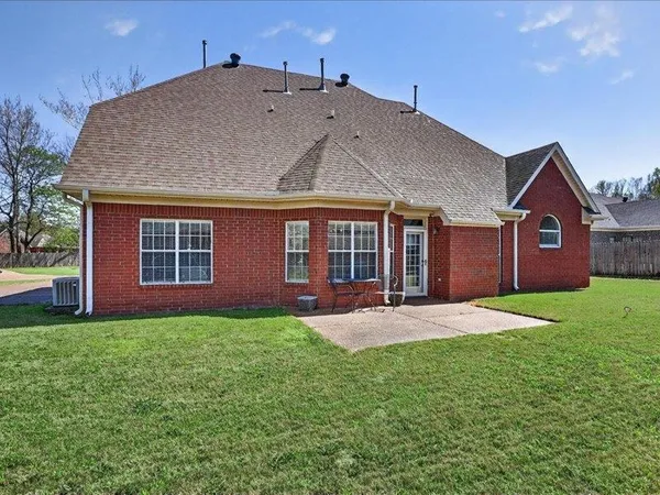 $414,000 | 911 Clair Cove, Hernando, MS 38632