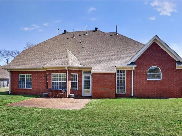 $414,000 | 911 Clair Cove, Hernando, MS 38632