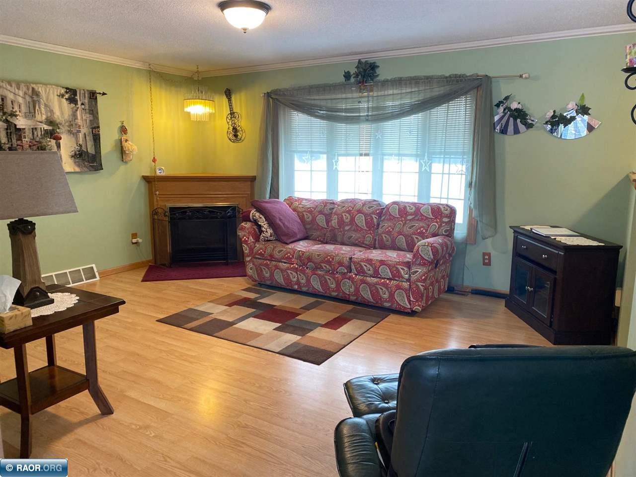 203 Jefferson Street Buhl, MN 55713 - Photo 6 of 21