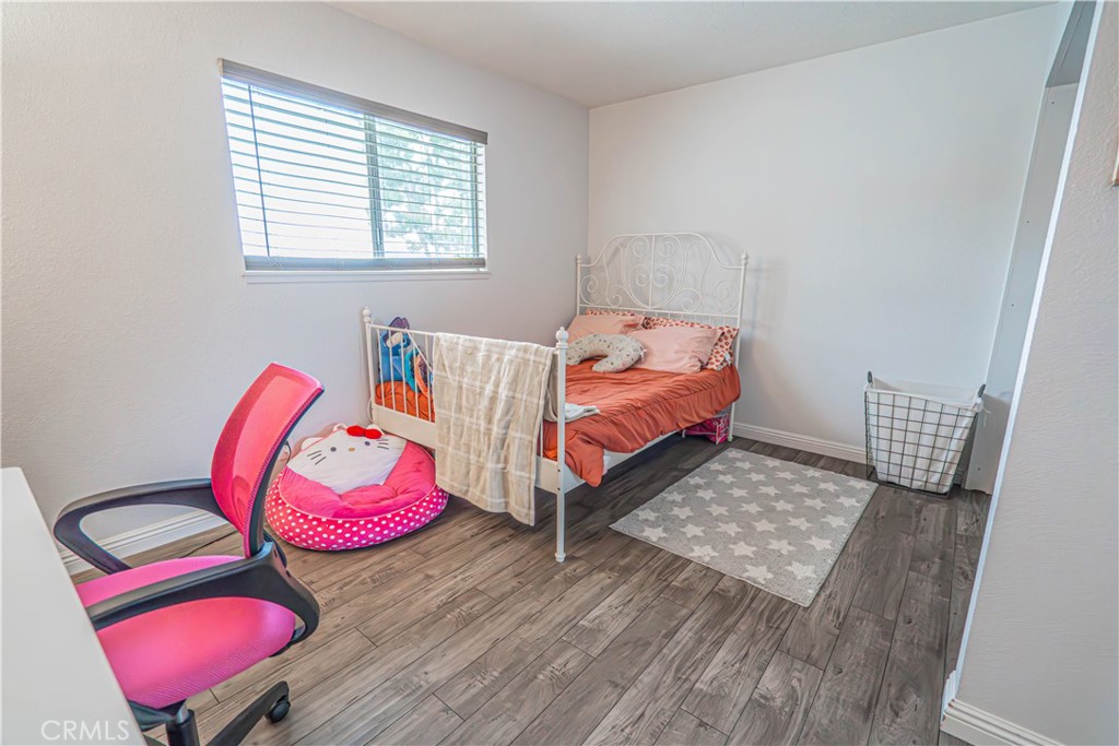 604 North Hudspeth Avenue Simi Valley, CA 93065 - Photo 21 of 60