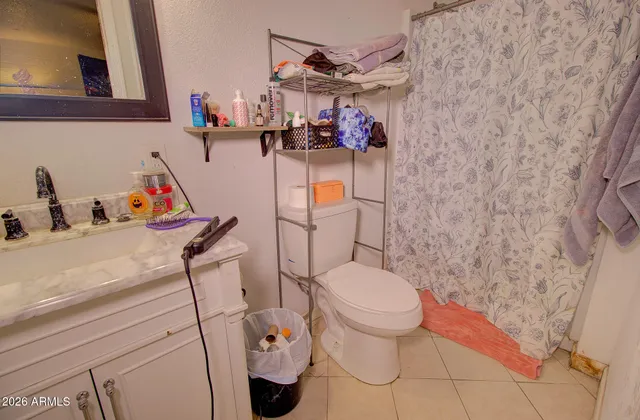 $275,000 | 1114 North La Siesta Drive, Eloy, AZ 85131