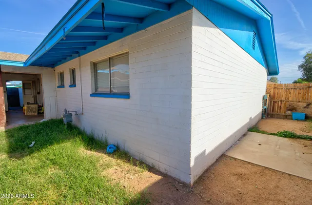 $275,000 | 1114 North La Siesta Drive, Eloy, AZ 85131