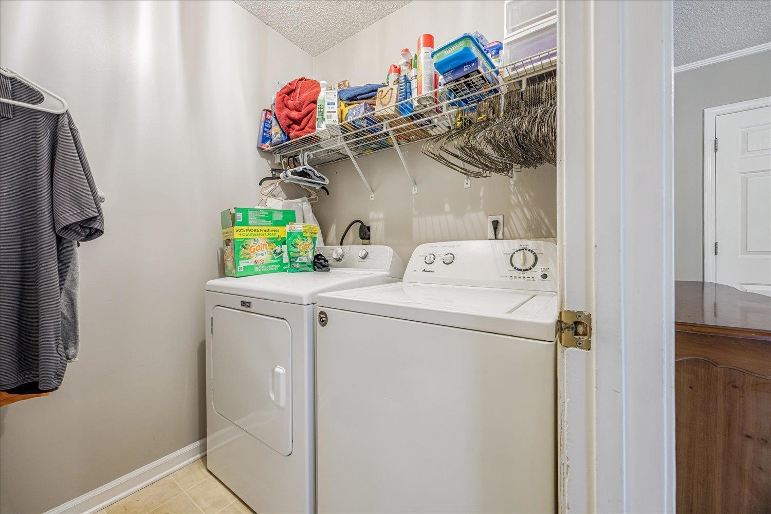 46 Countryside Circle Brighton, TN 38011 - Photo 18 of 23 a utility room with dryer and washer