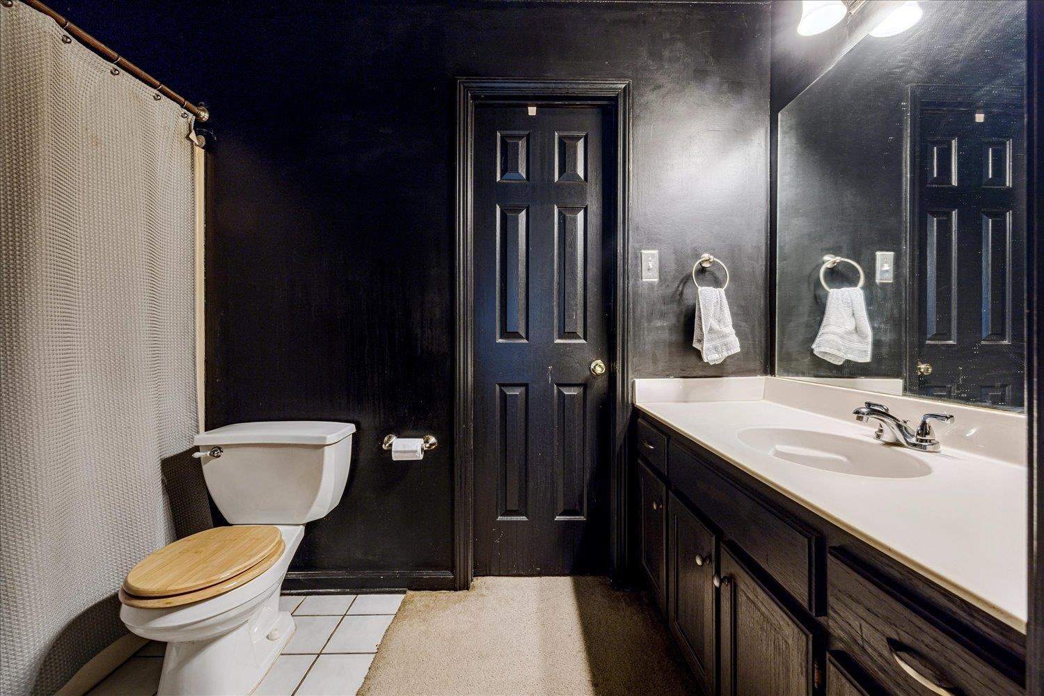 46 Countryside Circle Brighton, TN 38011 - Photo 10 of 23 a bathroom with a toilet sink and mirror