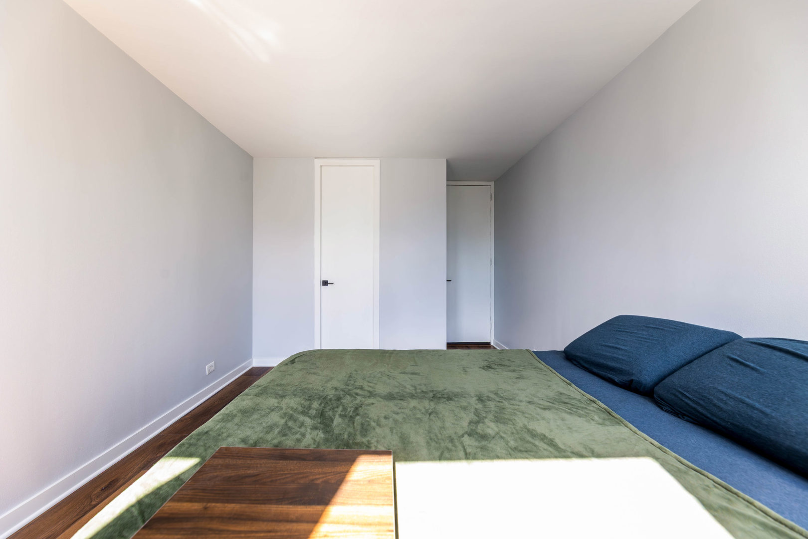 1 East Scott Street, Unit 2004 Chicago, IL 60610 - Photo 12 of 21