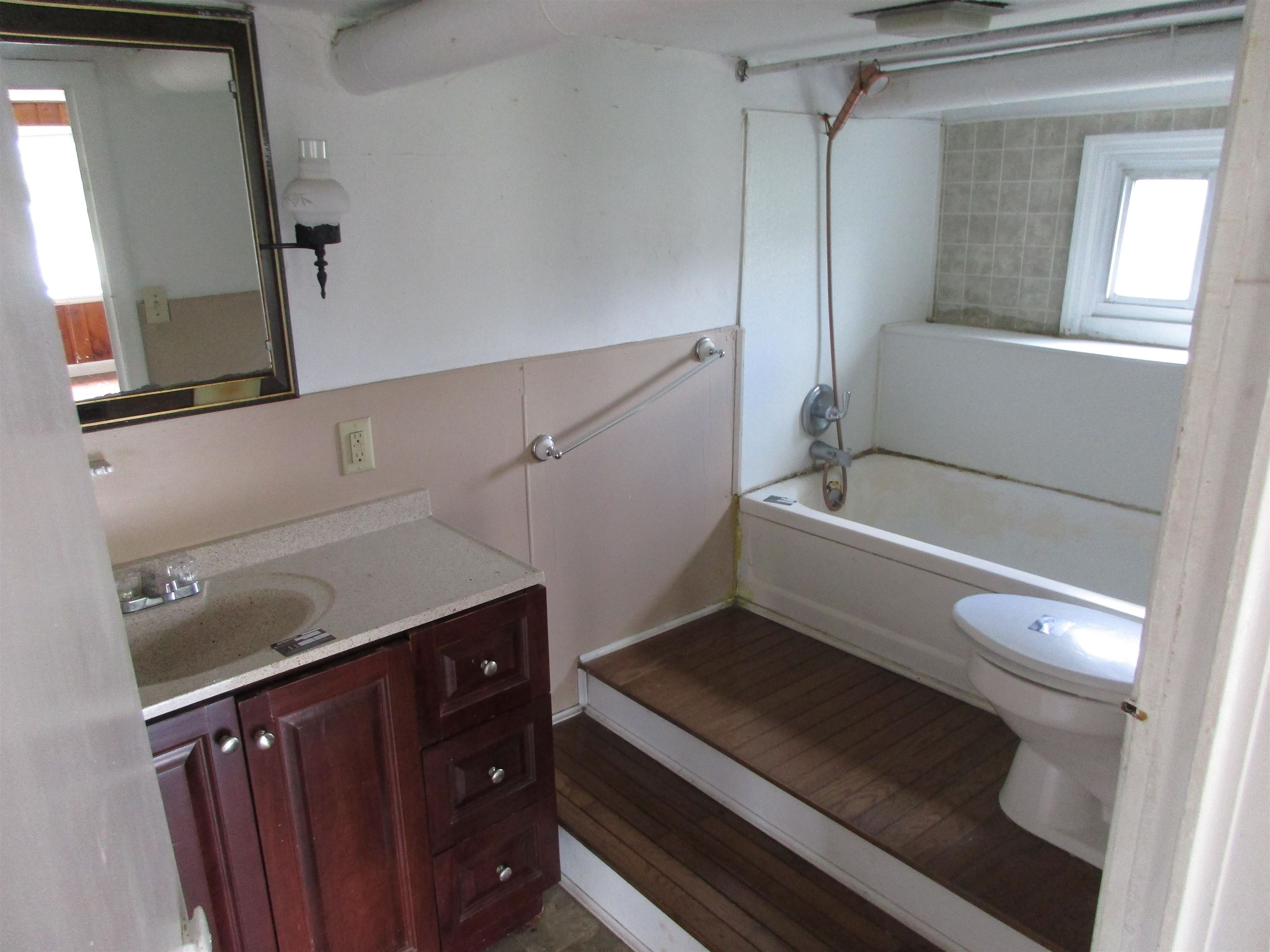 159 Highway 105 Sheldon, VT 05483 - Photo 24 of 30