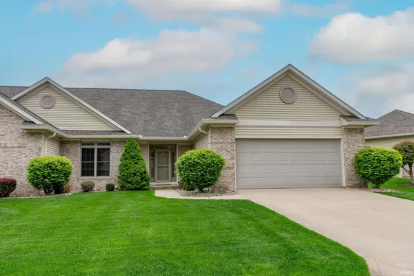 $429,900 | 210 River Park Drive, Middlebury, IN 46540