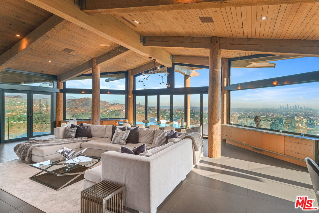 7000 Macapa Drive Los Angeles, CA 90068 - Photo 18 of 54