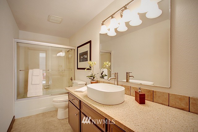723 Caspers Street Edmonds, WA 98020 - Photo 12 of 21 Gallery Image 12