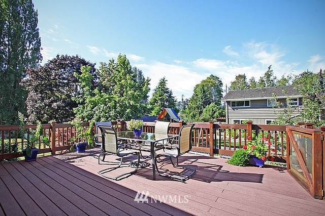 723 Caspers Street Edmonds, WA 98020 - Photo 17 of 21 Gallery Image 17