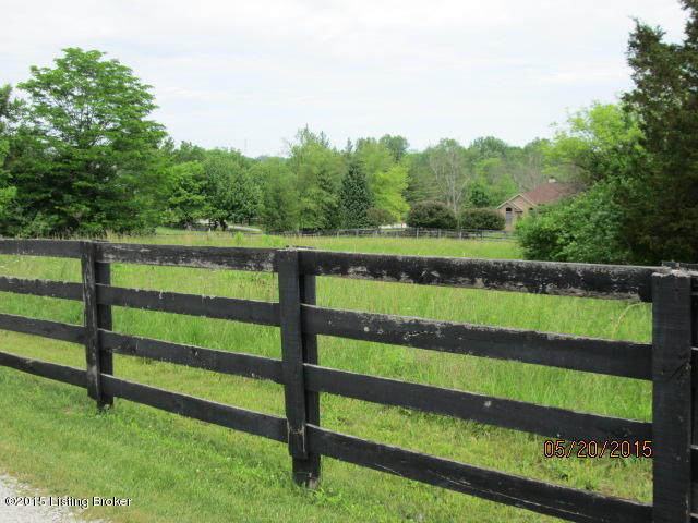 8220 Todds Point Road Crestwood, KY 40014 - Photo 3 of 6 IMG_1659
