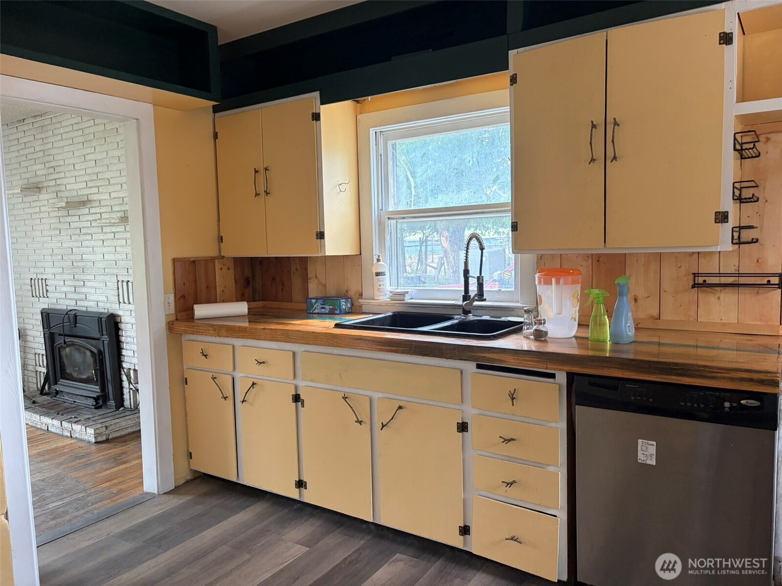 17525 Highway 21 Malo, WA 99150 - Photo 5 of 19