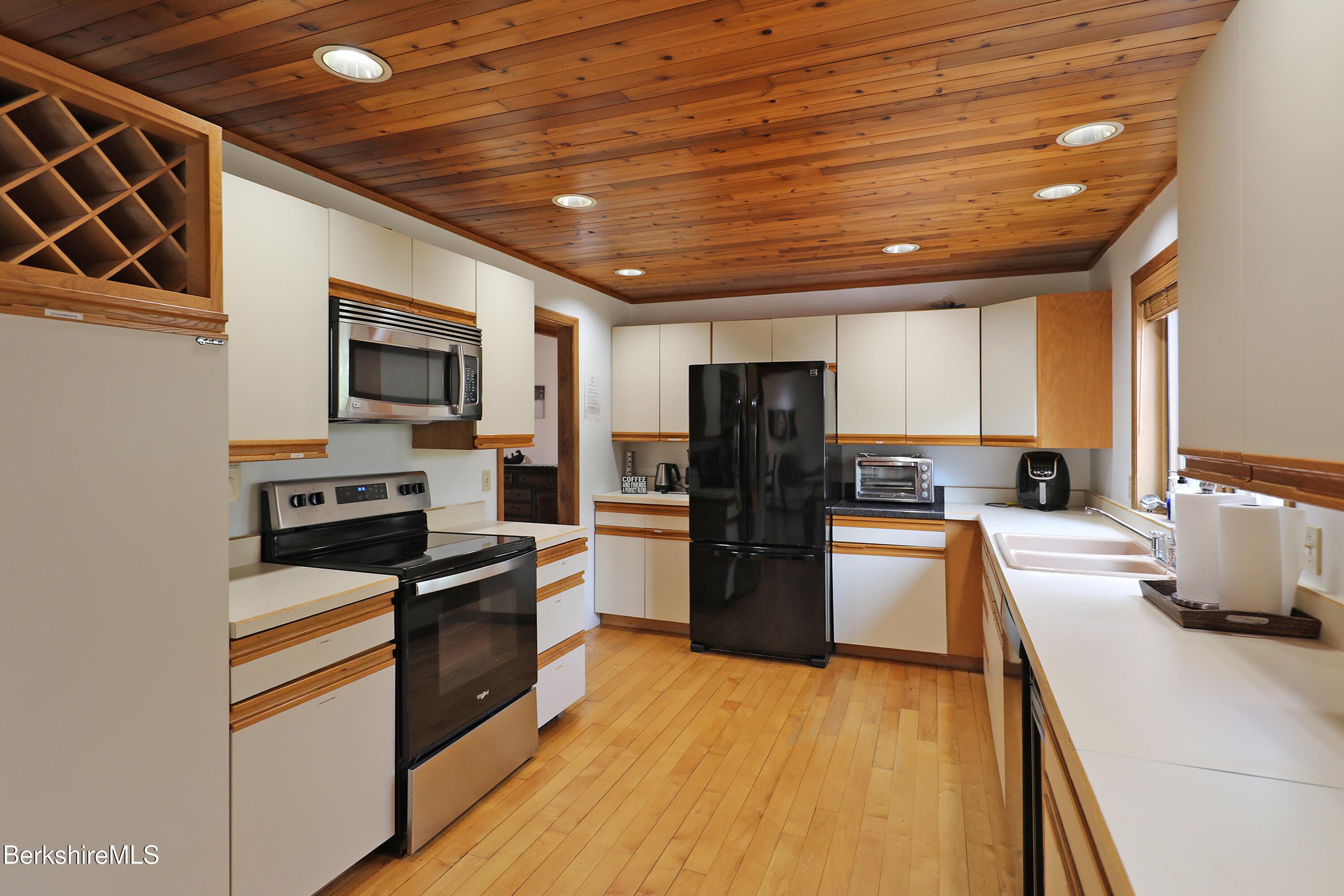 707 Benton Hill Road Becket, MA 01223 - Photo 30 of 56 Kitchen 4