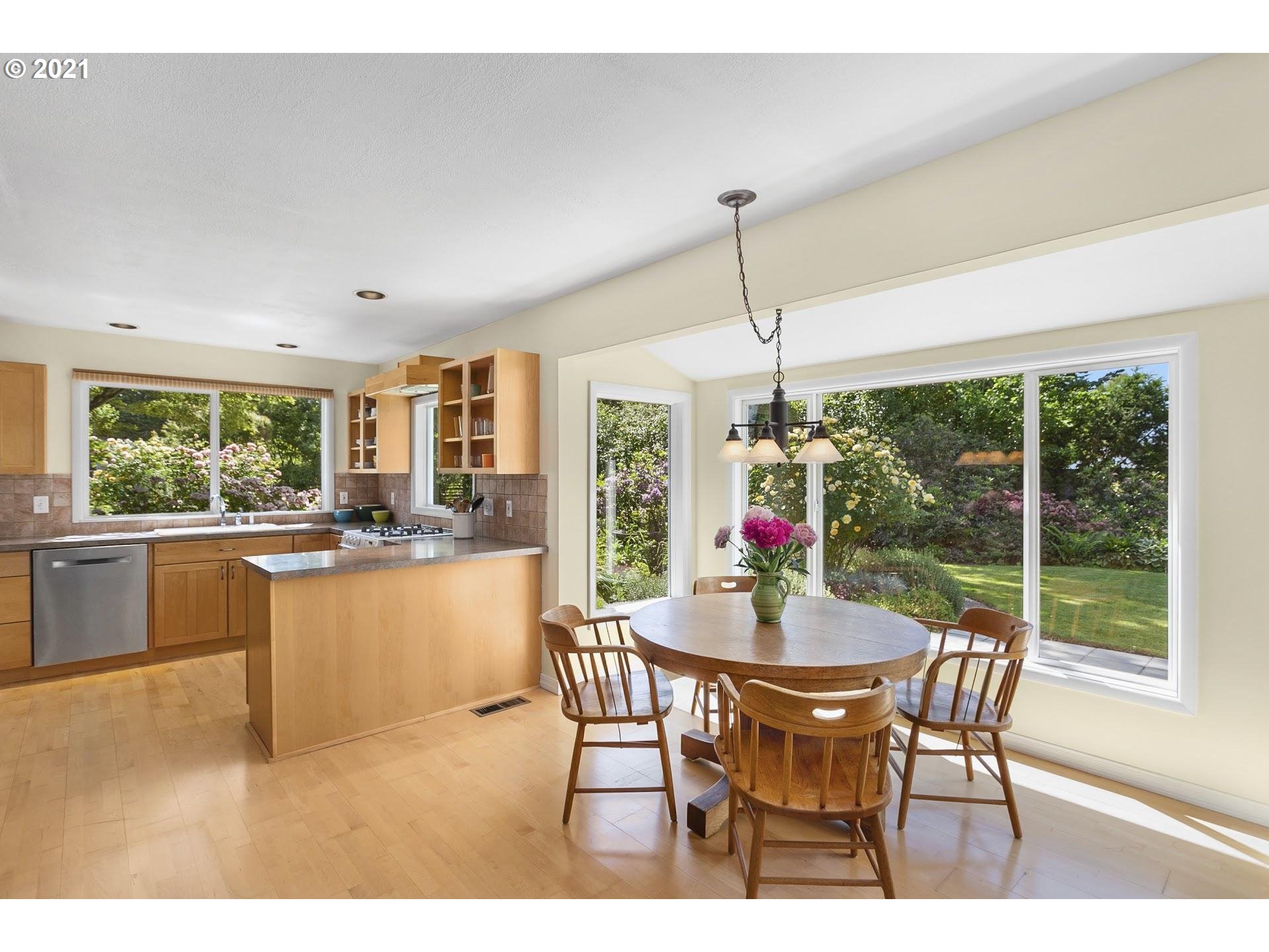 11250 Northwest Rainmont Road Portland, OR 97229 - Photo 15 of 32 Gallery Image 15