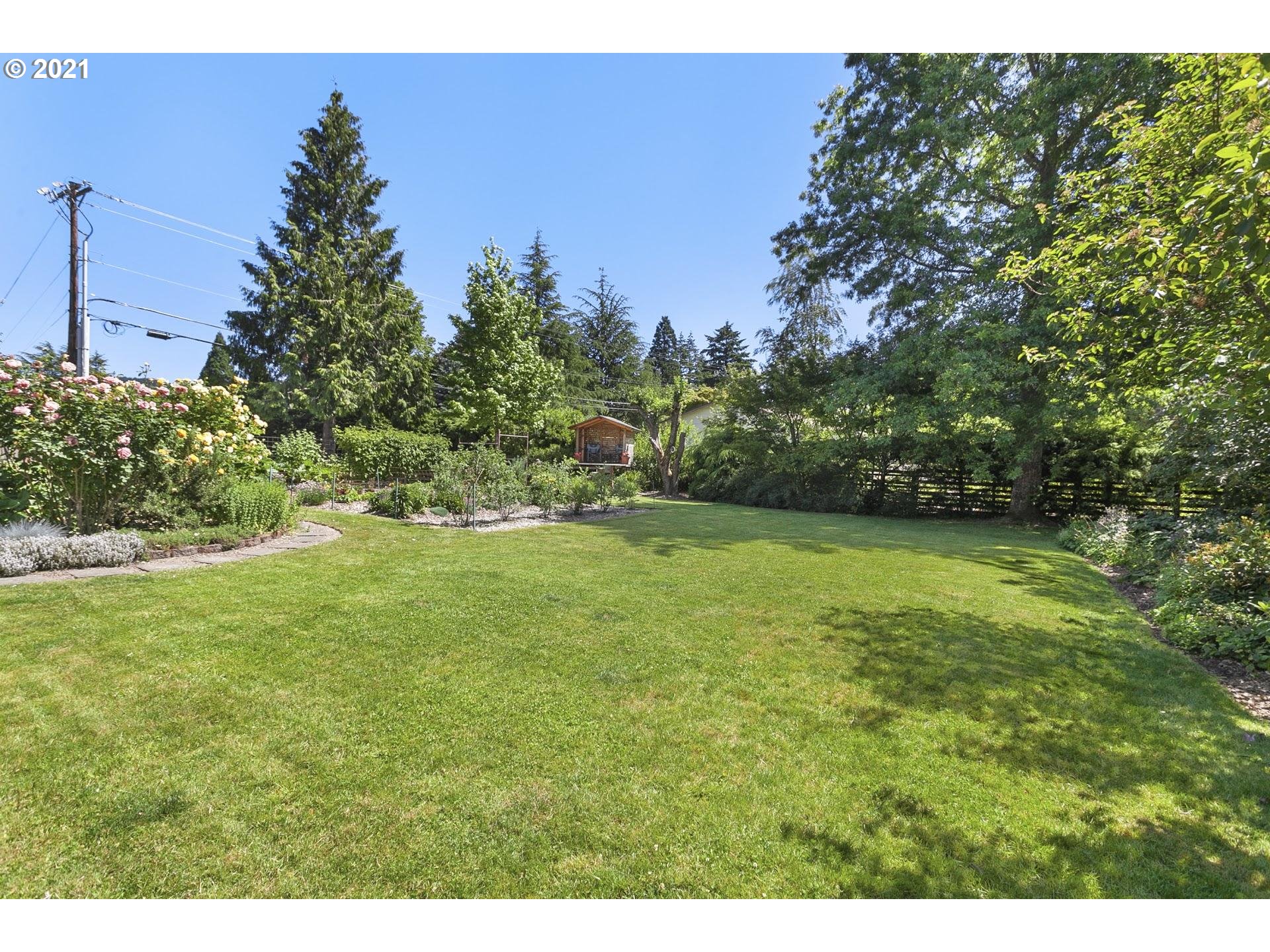 11250 Northwest Rainmont Road Portland, OR 97229 - Photo 31 of 32 Gallery Image 31