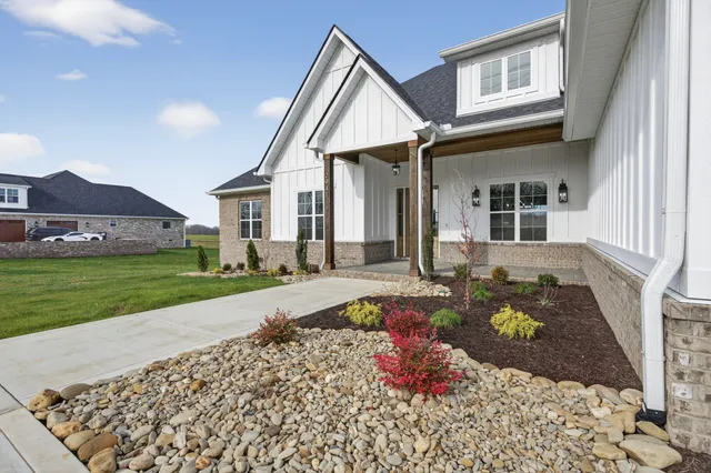 $799,900 | 2941 Burgess Falls Road, Cookeville, TN 38506