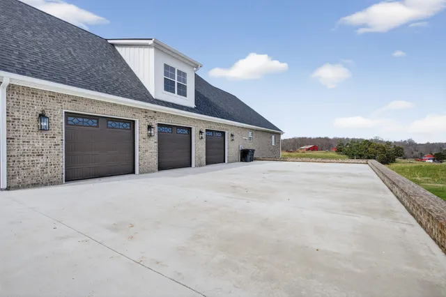 $799,900 | 2941 Burgess Falls Road, Cookeville, TN 38506
