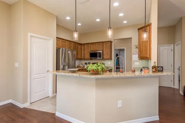 $450,000 | 12097 Thames Avenue, Weeki Wachee, FL 34614