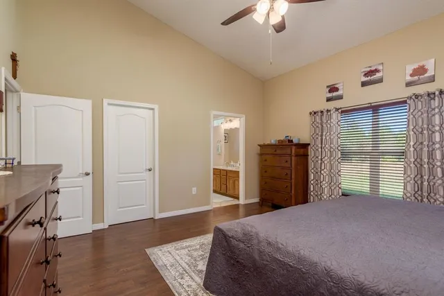 $450,000 | 12097 Thames Avenue, Weeki Wachee, FL 34614