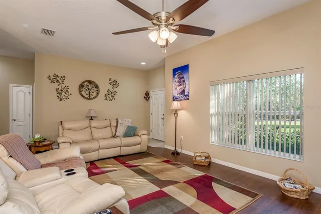 $450,000 | 12097 Thames Avenue, Weeki Wachee, FL 34614